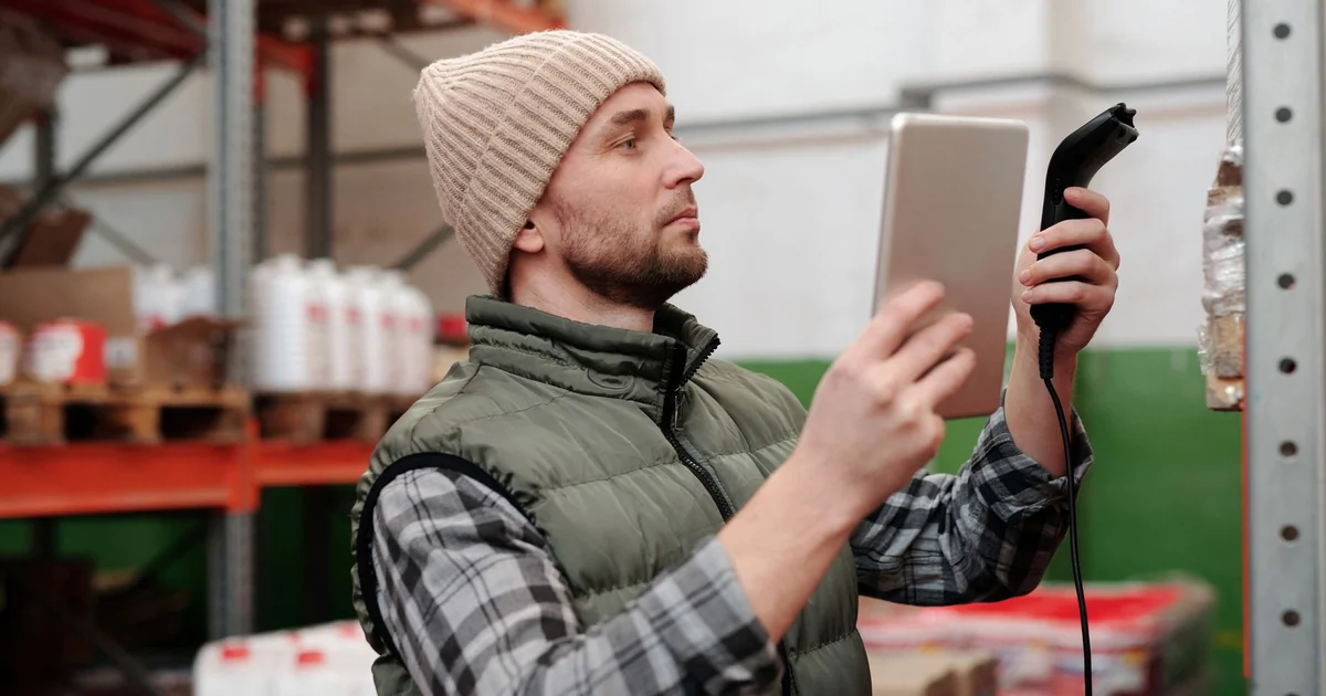 AI Inventory Forecasting in 2026: Supply Chain Guide